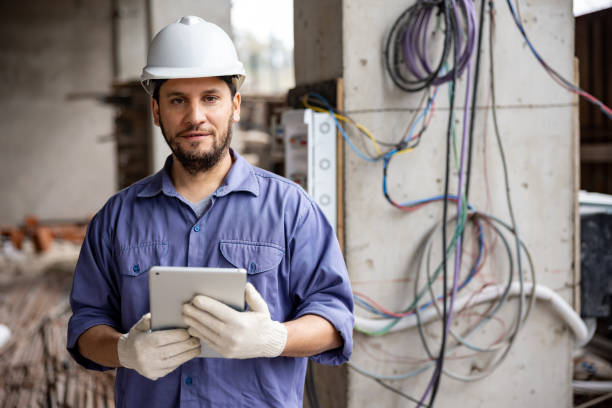 Best Licensed Electrician  in Fallsburg, NY